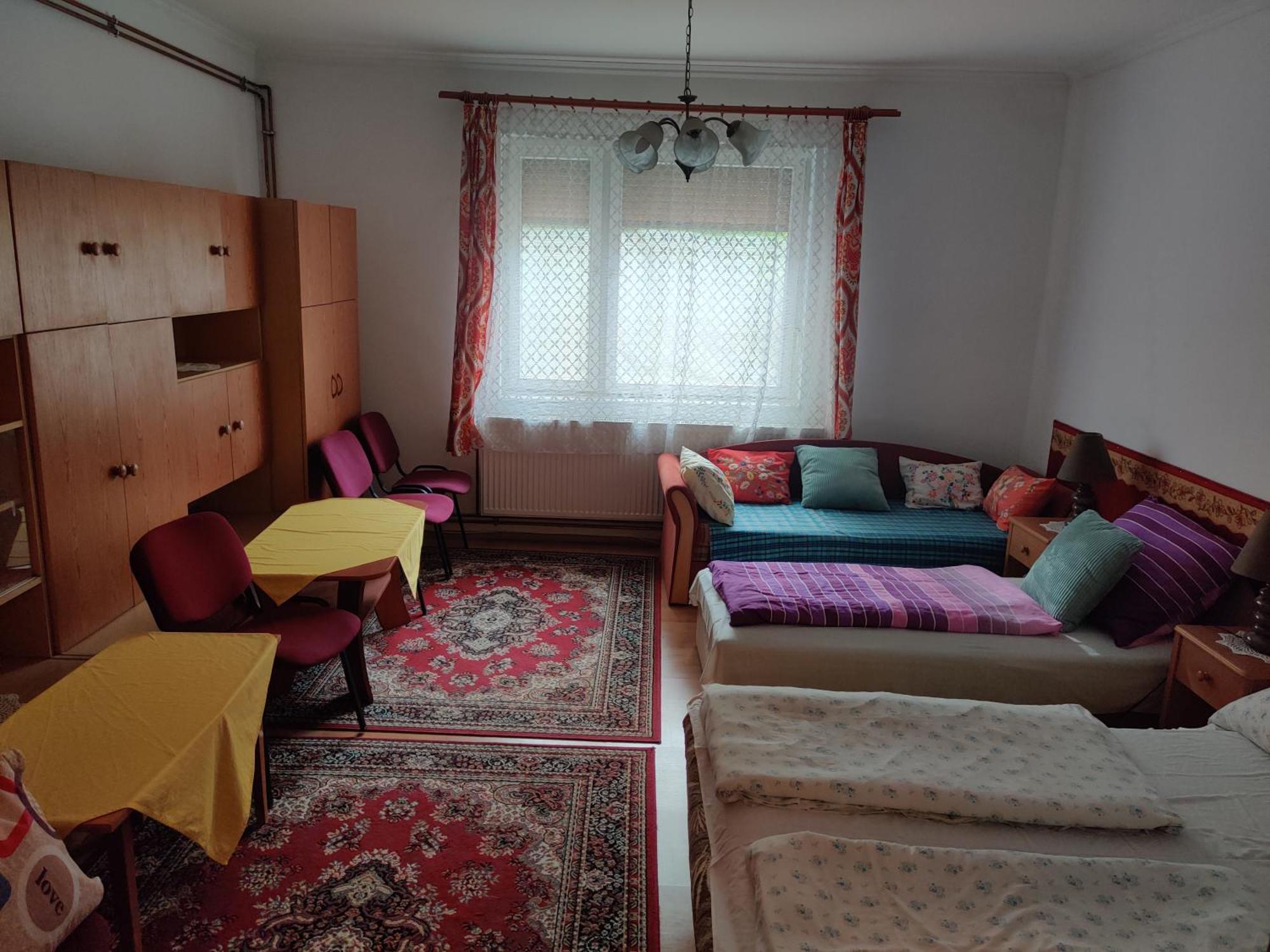 Appartement Csukavoelgyi Apartman à Visegrád Extérieur photo