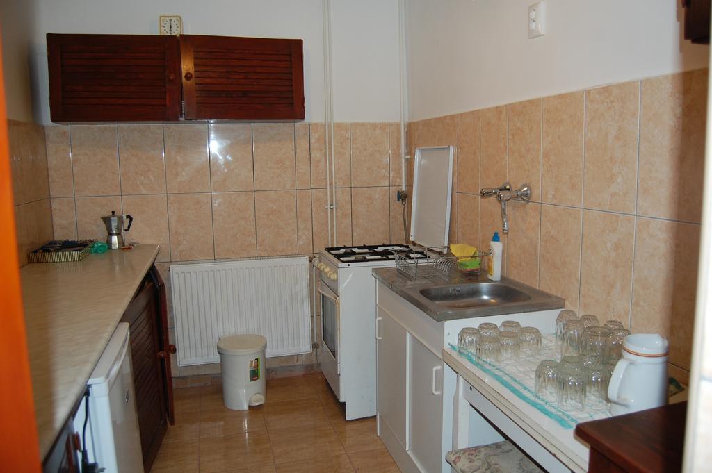 Appartement Csukavoelgyi Apartman à Visegrád Chambre photo